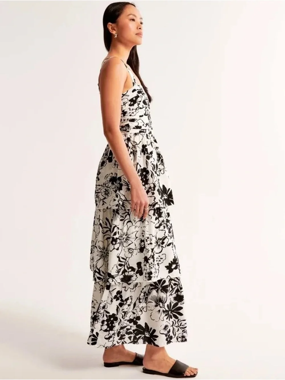 Abercrombie & Fitch Black and White Floral Tiered Maxi Dress, size XL